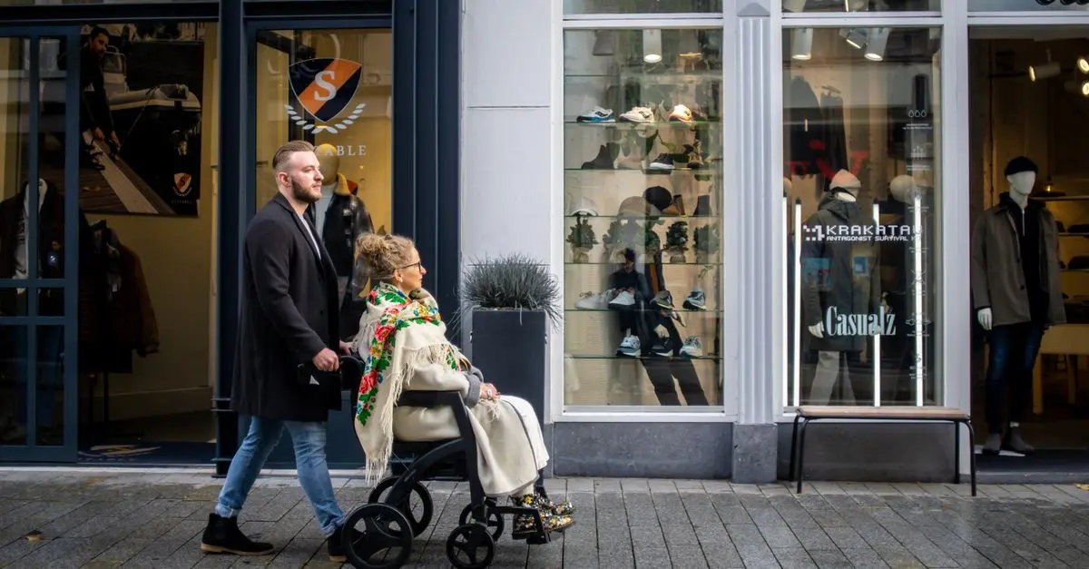 Comment Accessoiriser Vos Habits Accessibles avec Élégance