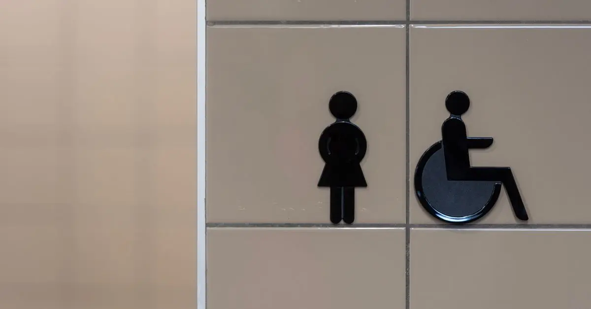 Comment Démarrer une Garde-Robe Accessible et Éthique