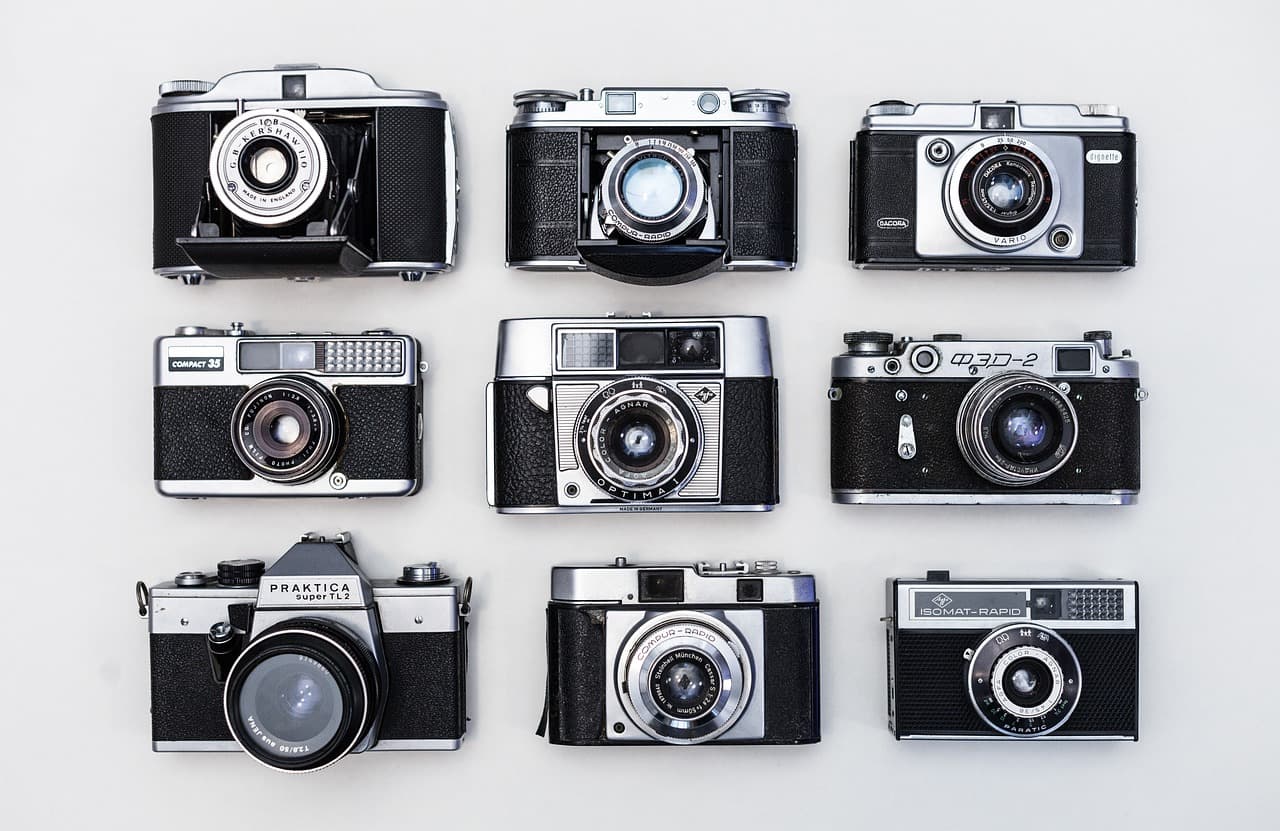 10 Accessoires Indispensables pour Compléter vos Habits Accessibles