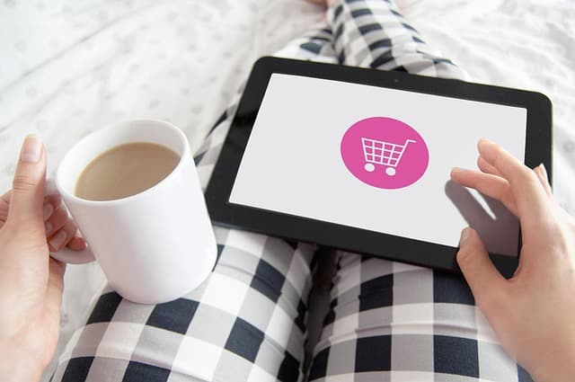 Guide Complet pour Acheter des Habits Accessibles en Ligne